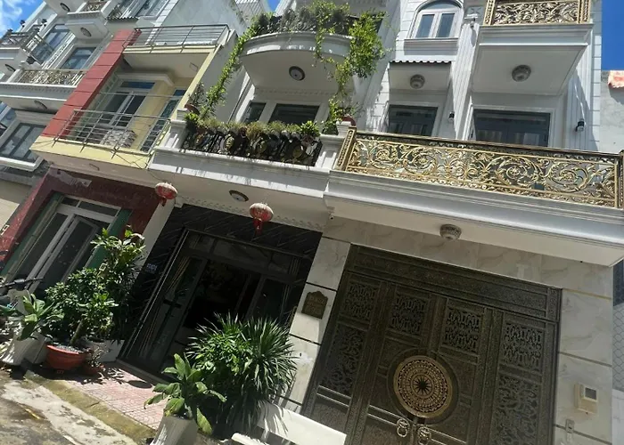 Nha Nguyen Can Full Noi That